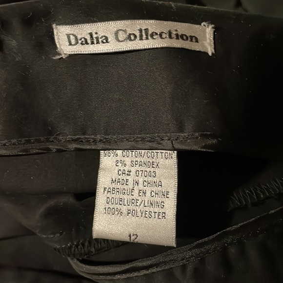 Black skirt with zipper layers - Picture 3 of 4